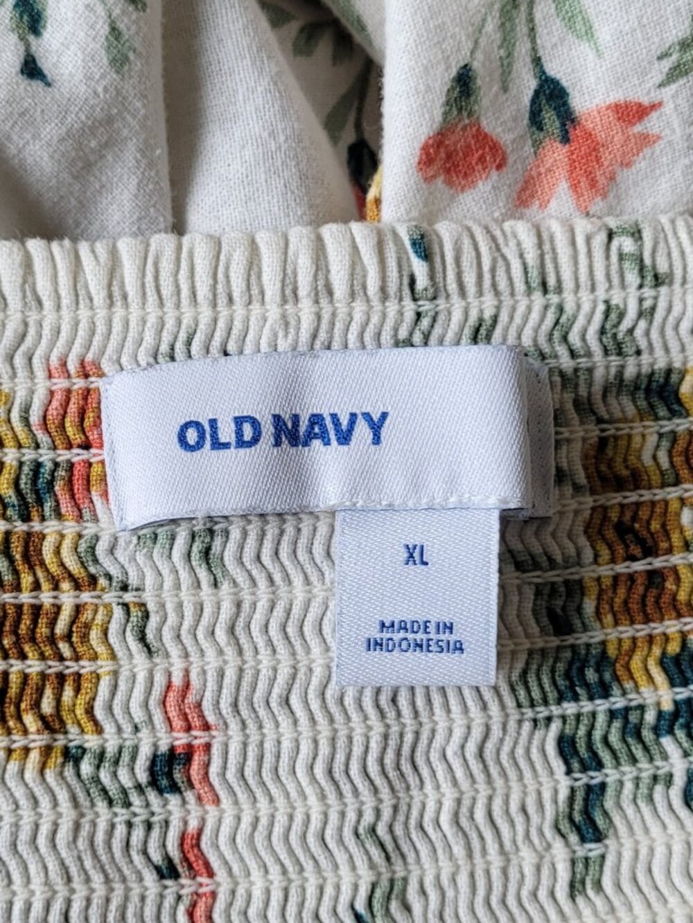 Old Navy Knee Length Floral Cami Sundress - Picture 4 of 4